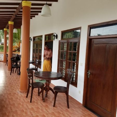Kumara Guest House Unawatuna Exterior foto