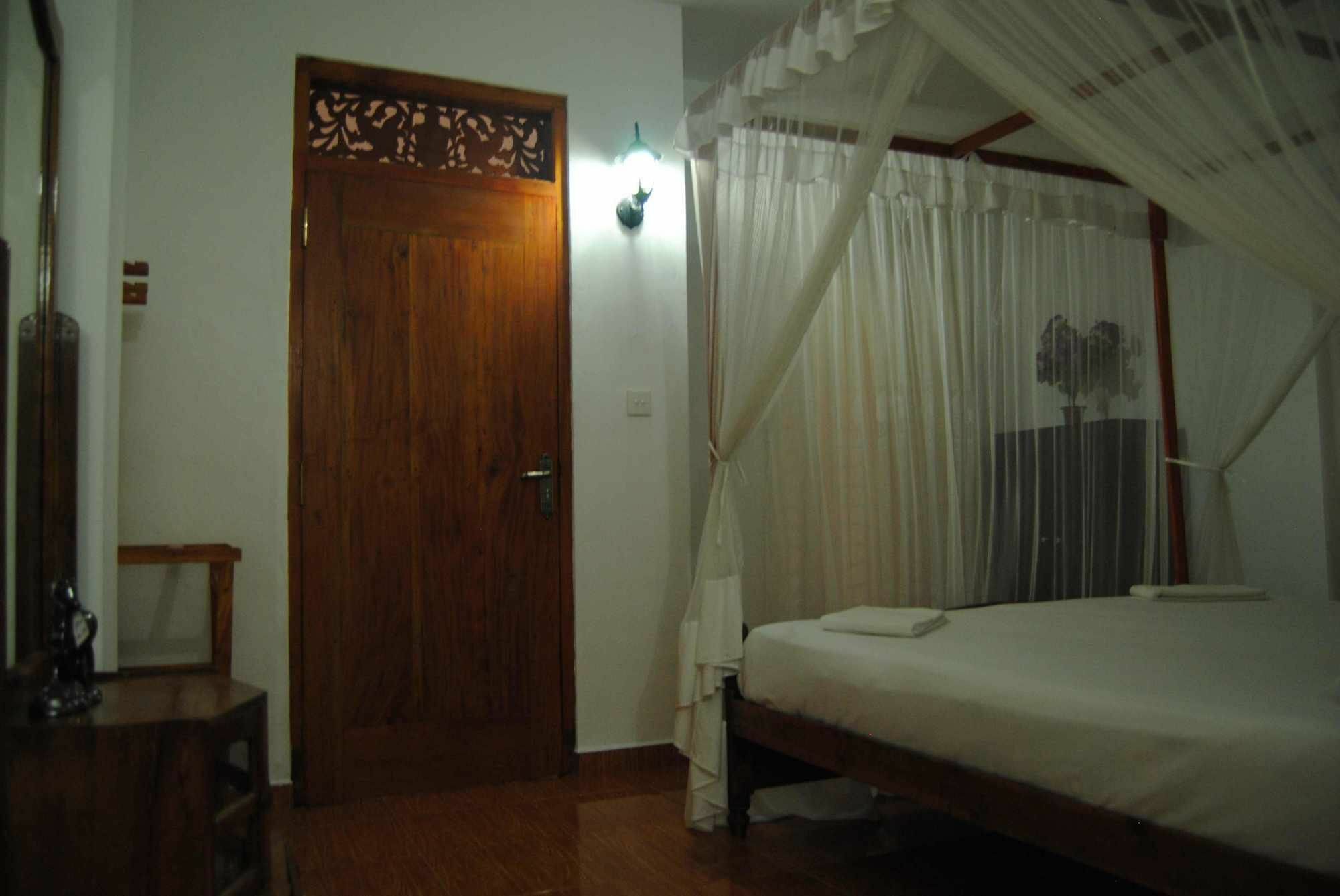 Kumara Guest House Unawatuna Exterior foto